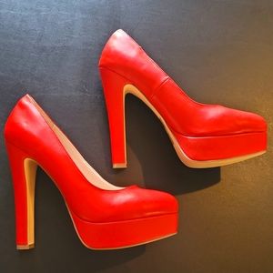 Shoedazzle Signature Red Becki Platform Heels Faux Leather Womens 8 ½